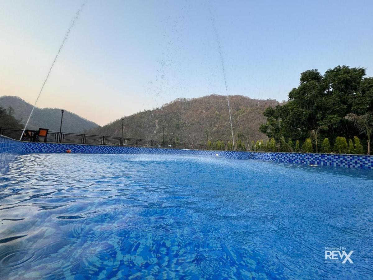 Aroma Resort Rishīkesh Exterior foto